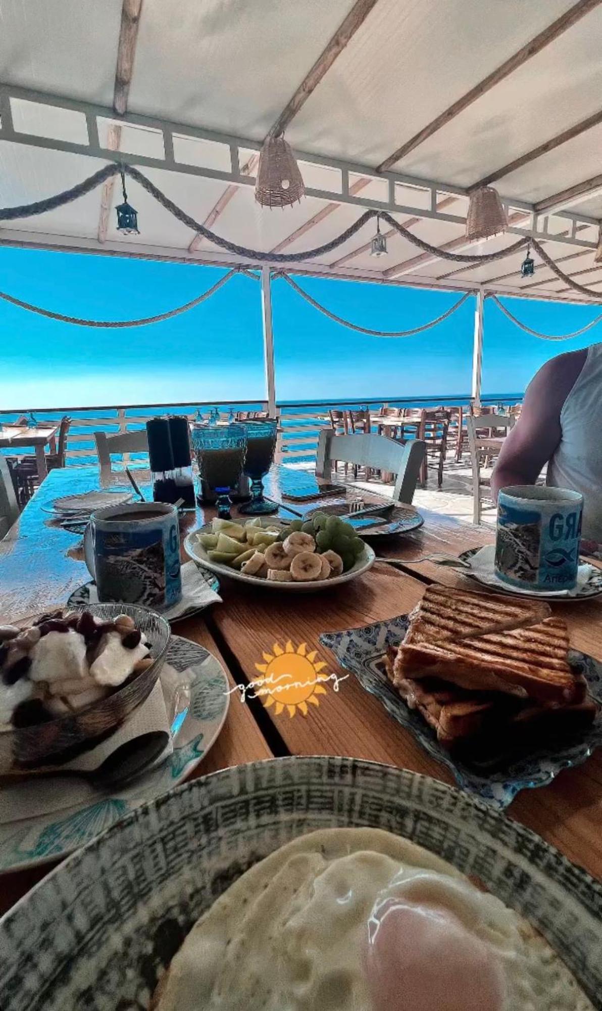 Grande Blue Suites With Private Bay Archangelos  Zewnętrze zdjęcie